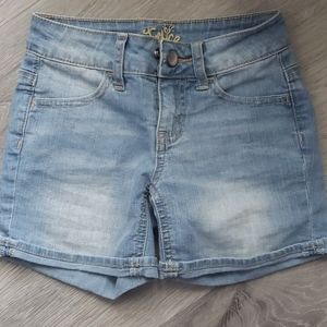 Justice Denim Shorts size 7 Slim